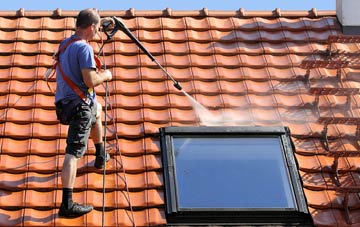 roof cleaning Lyde Green